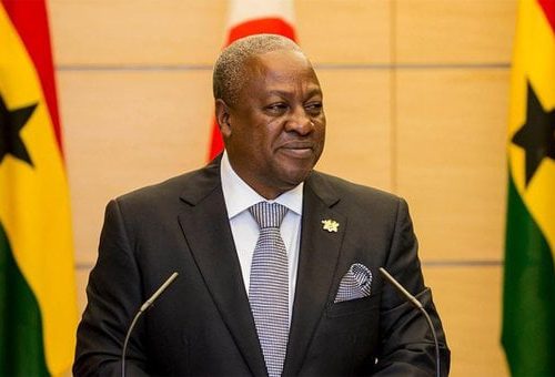 Read more about the article 11 West African Deportees from US Sue Ghana Over ‘Unlawful Detention’