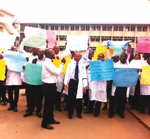 Read more about the article FCT Doctors Begin Indefinite Strike