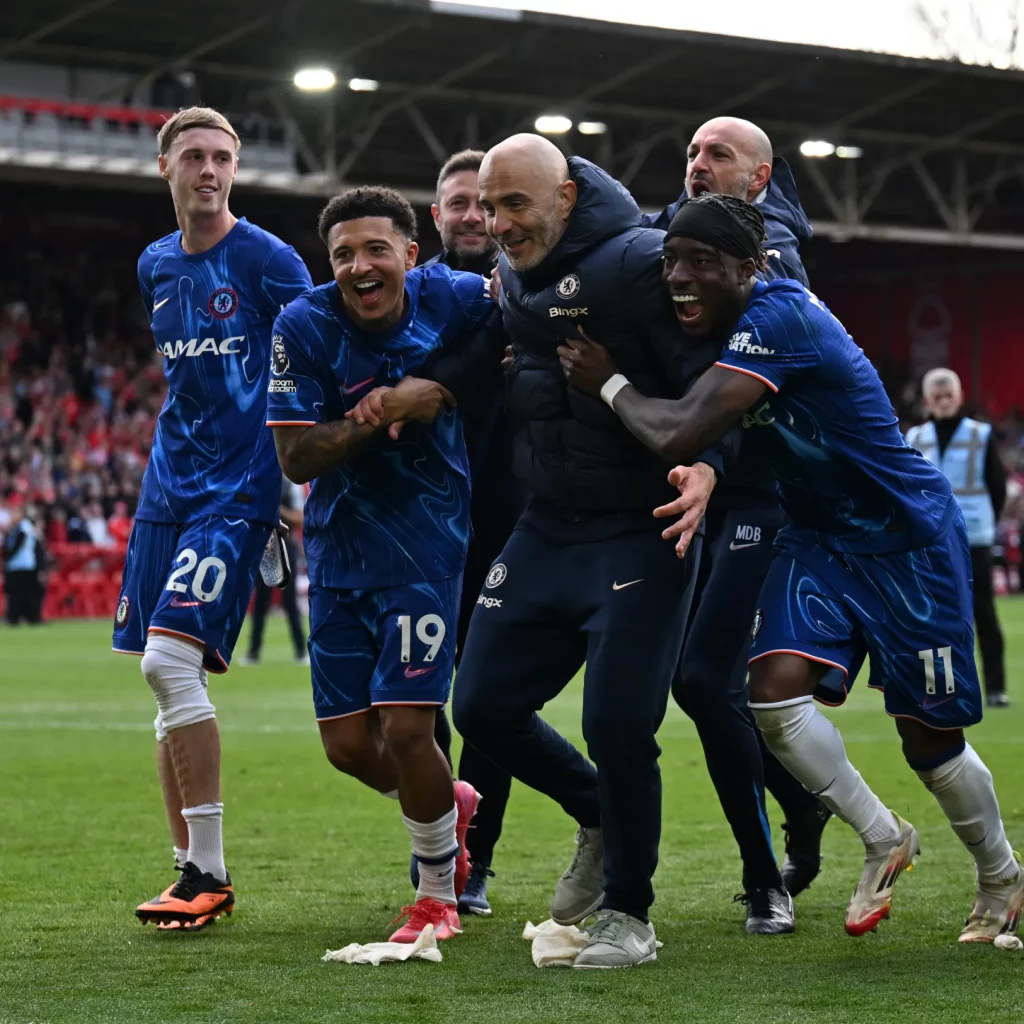 enzo maresca manager chelsea celebrates 998115114