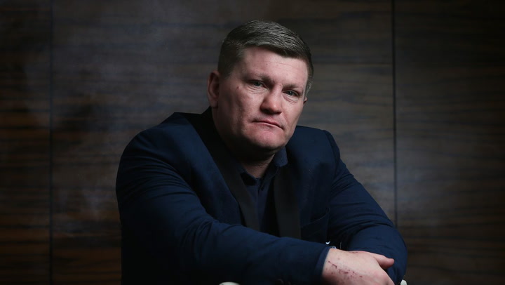 You are currently viewing Ricky Hatton, British Boxing Icon and Multiple World Champion, Dies Aged 46