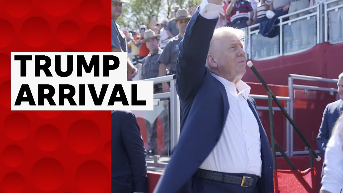 You are currently viewing Trump Welcomed at Ryder Cup Amid Partisan Atmosphere