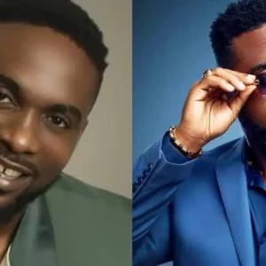 GridArt 20251026 085126562 1920x960.jpg