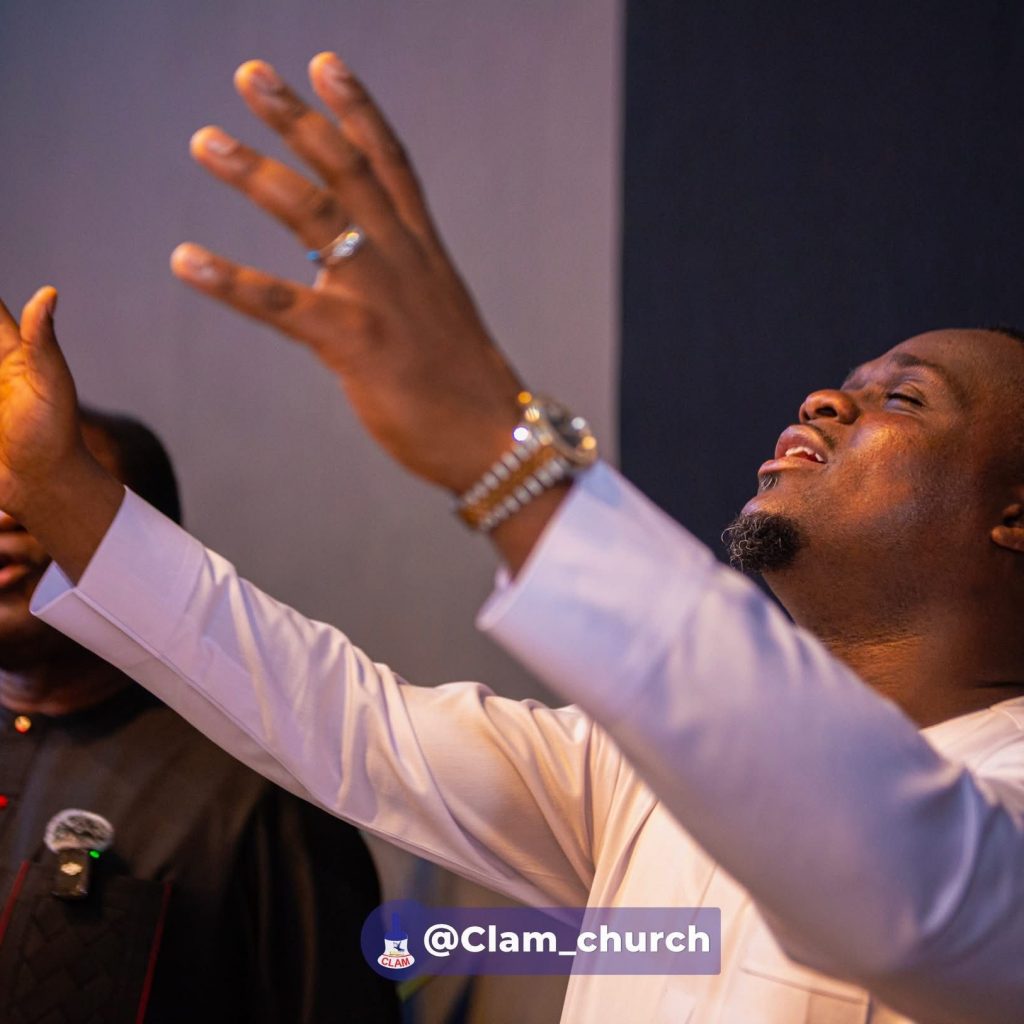 The Fathers’ Anointing: A Defining Night at Hallelujah Challenge As Pastor Wole Oladiyun Ministers 7 IMG 20251030 WA0022