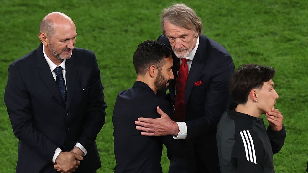 You are currently viewing Manchester United: Ruben Amorim says He Can’t Bank on Sir Jim Ratcliffe’s Three-Year Promise