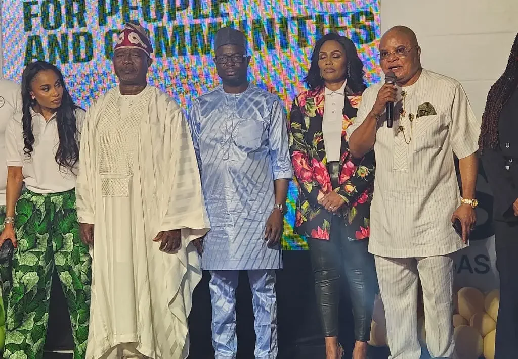 963000d9 bdf7 4f7b b698 4db229430ad9