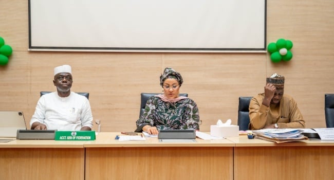 MixCollage 15 Dec 2025 11 38 PM 7098