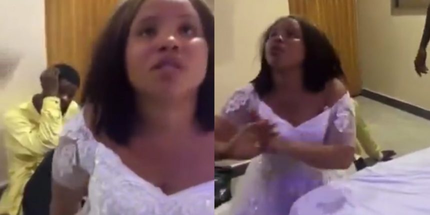 GridArt 20251231 083300795 1920x960 1