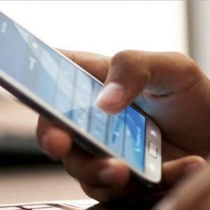 phone e1725988109118