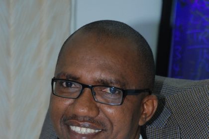 e2c1d3a1f83f3a6af61fda02cdc0f9b3 XL